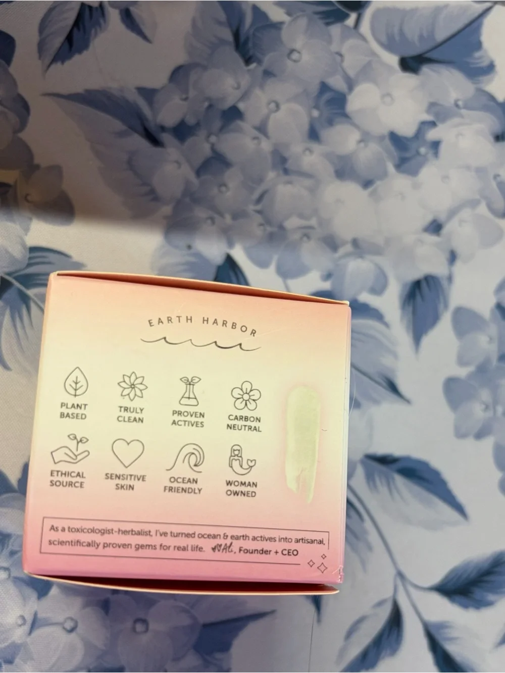 NWT Earth Harbor Siren Silk Hydration Cream